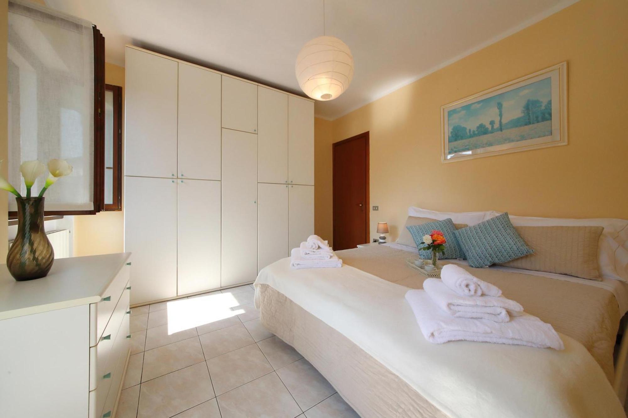 Petalo Bianco 100M From Lake - Happy Rentals Baveno Buitenkant foto